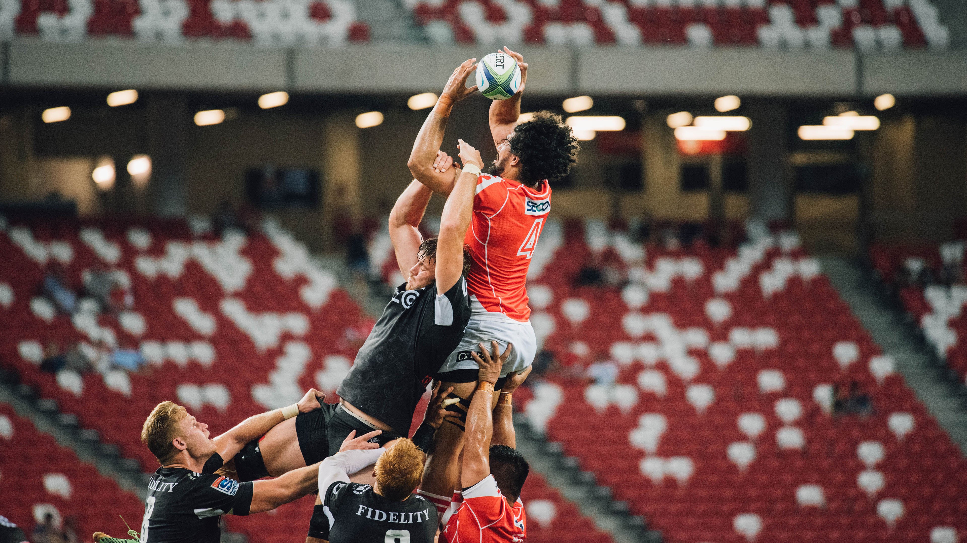 “虚拟场景与真实比赛无缝植入:未来观赛体验的终极升级”,虚拟现实场景制作