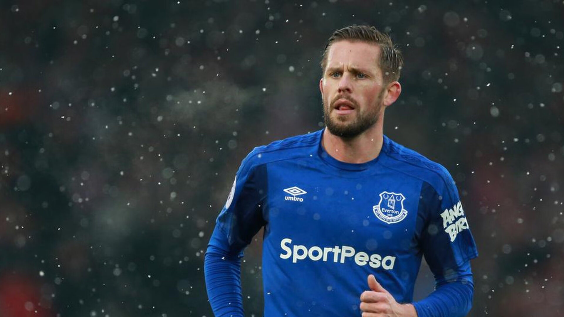 破解“迷宫”赛段：装备调校与行车技巧深度解析